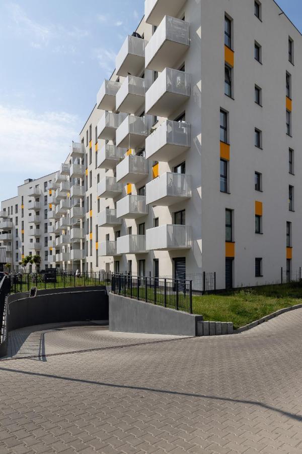 Comfy Apartment Pachonskiego With Parking In Krakow By Noclegi Renters 외부 사진
