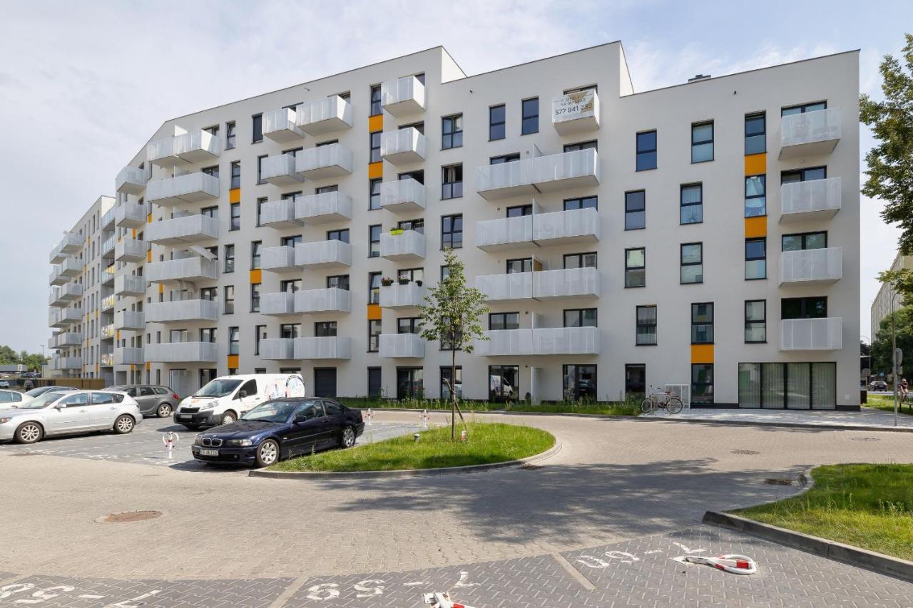 Comfy Apartment Pachonskiego With Parking In Krakow By Noclegi Renters 외부 사진